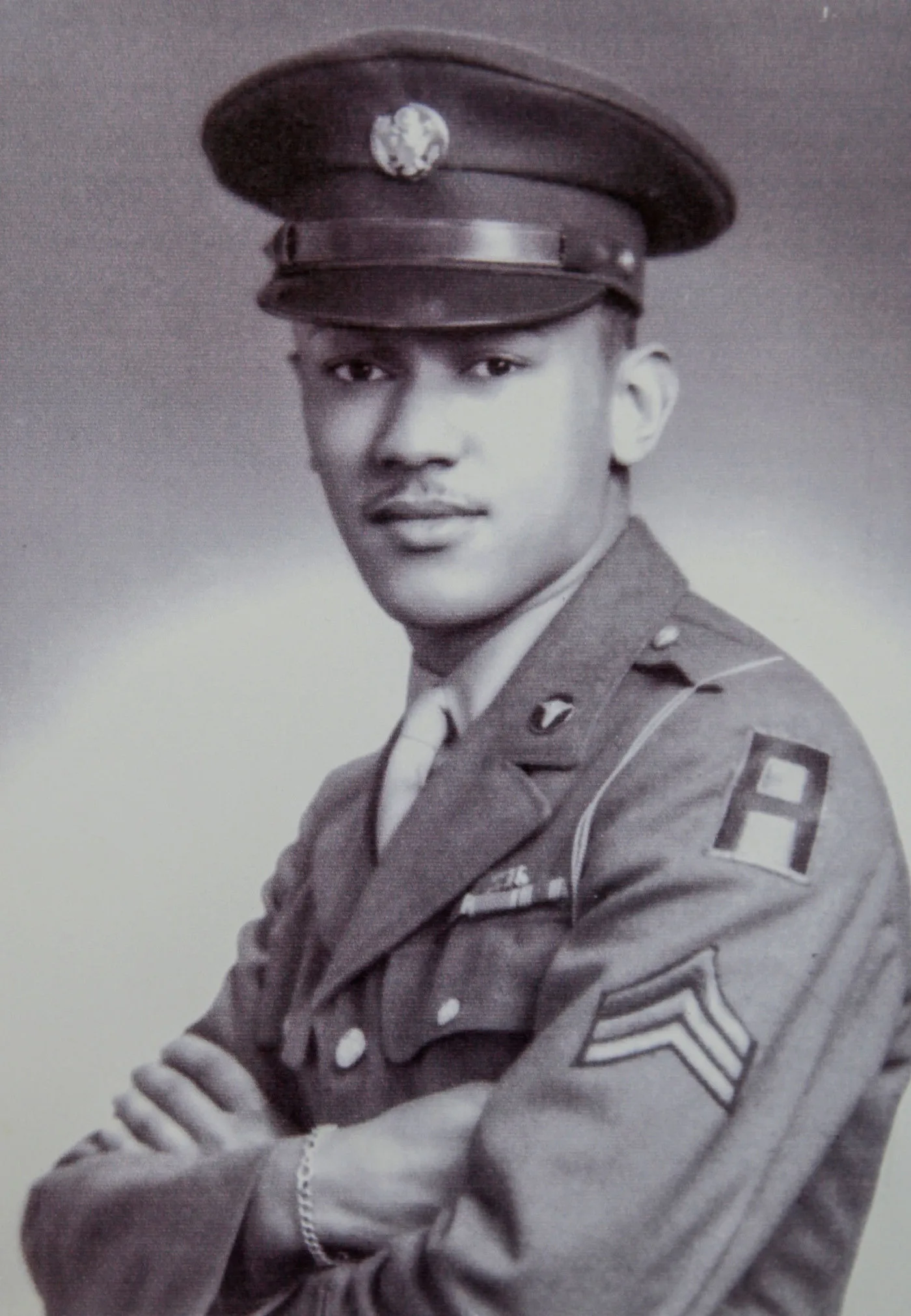 Official U.S. Army portrait of Waverly B. Woodson Jr., a medic who treated casualties on Omaha Beach