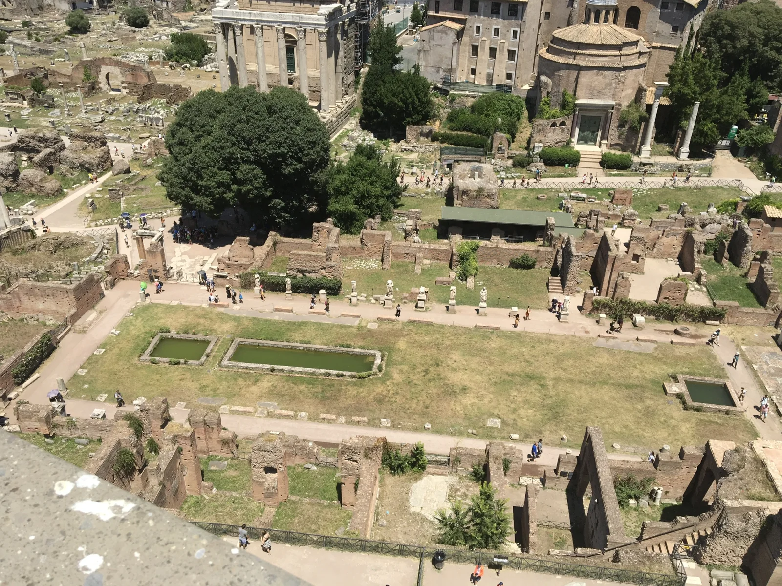 The House of the Vestals frames a courtyard between the Forum and the Palatine.
